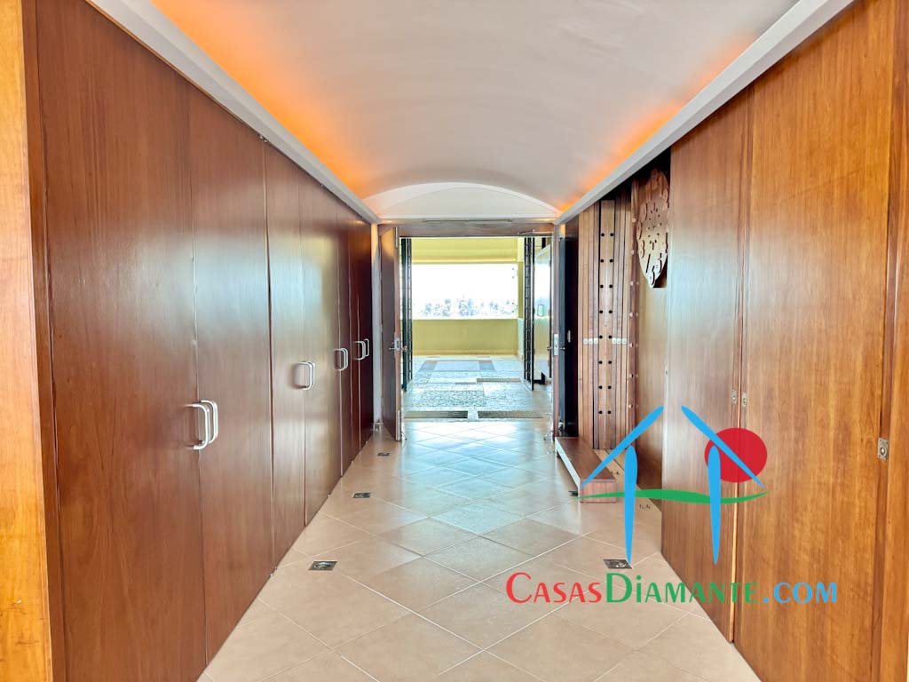 Playamar Diamante T7 500 - Vestíbulo de acceso 4
